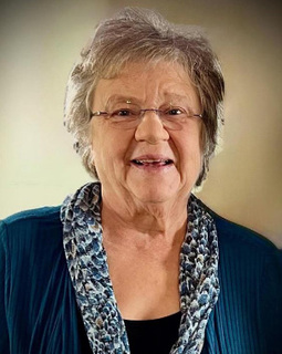 Bonnie L. Flashinski obituary photo